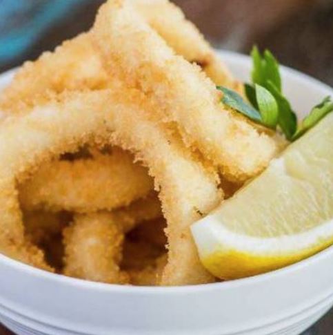 Crumbed Calamari (8) and Chips